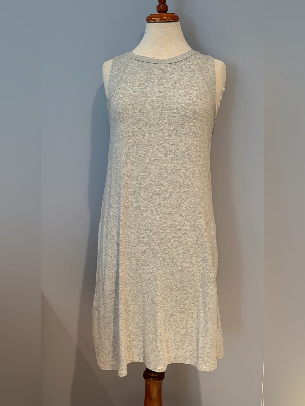 August Silk Gray Sleeveless Sheath Dress